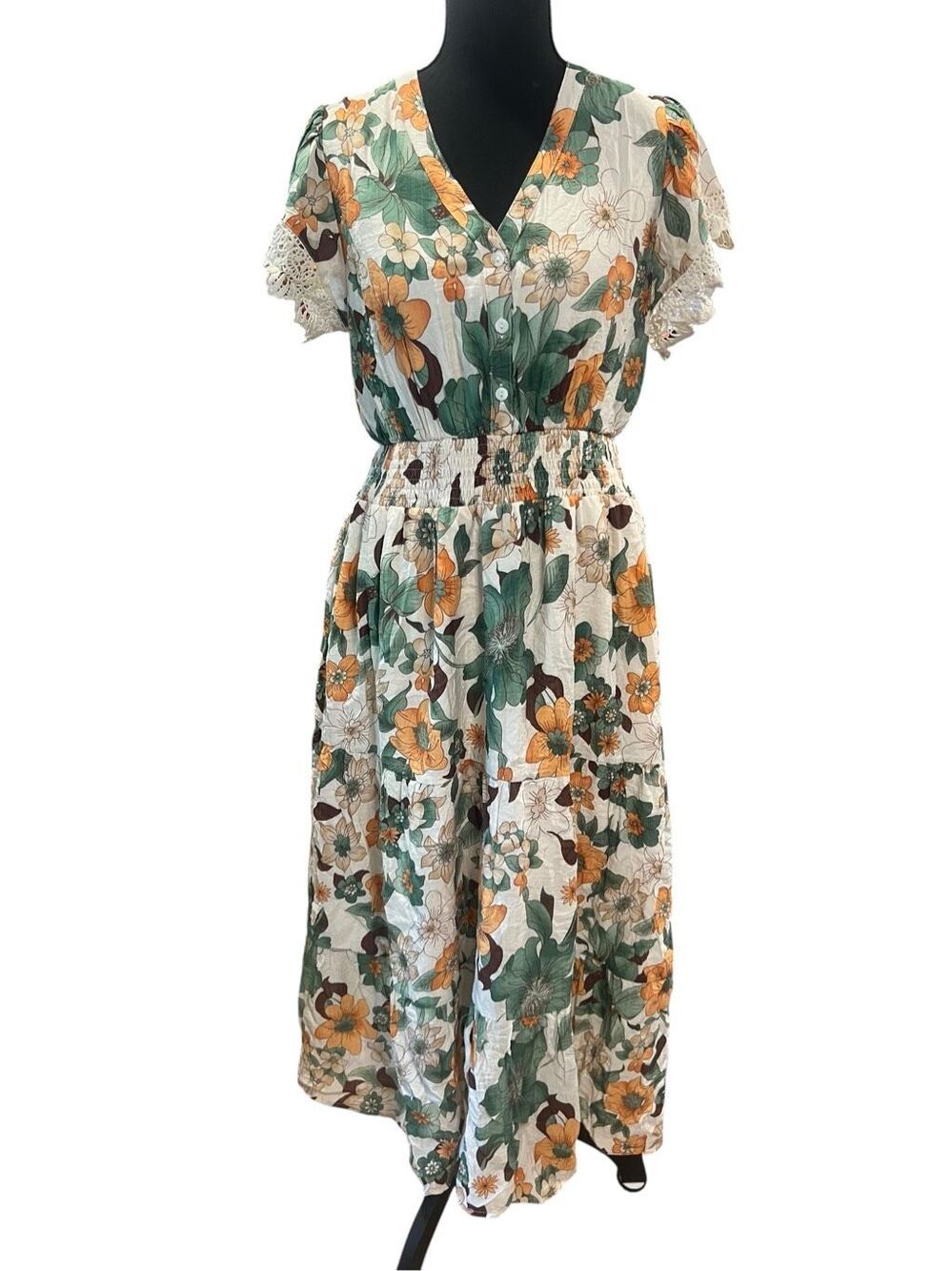Baltic born Aliyah woman’s Medium multi floral green cream v neck midi dress